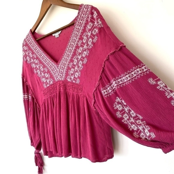 American Eagle v-neck  top with dropped sleeves, empire waisted, loose & flowy - Picture 3 of 12